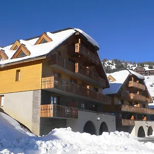 De Praroustan By Actisource Appart hôtel